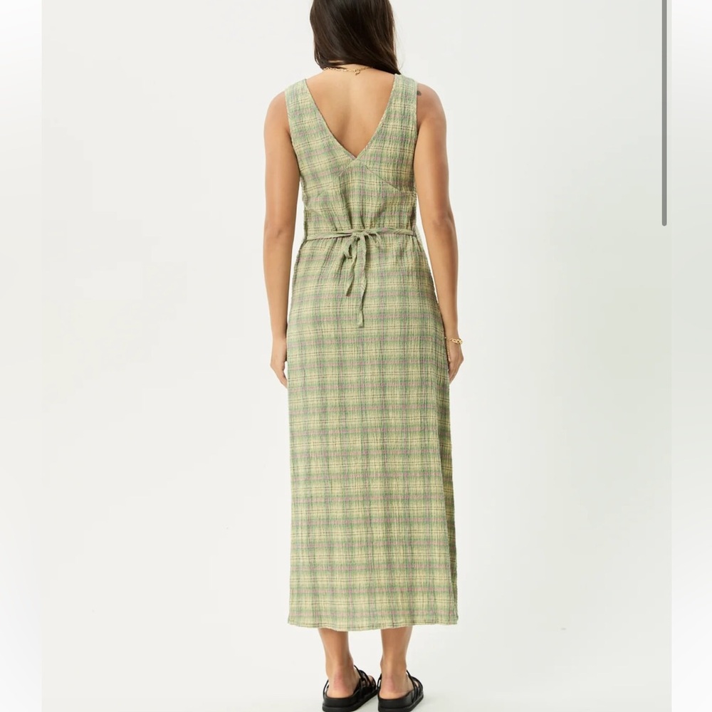 Afends Green check- POSITION TULLY
SEERSUCKER MAXI DRESS NWOT - Picture 6 of 15